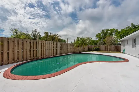 4016 W Montgomery Terrace Tampa FL 33616