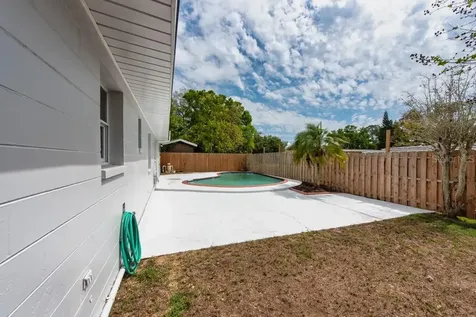 4016 W Montgomery Terrace Tampa FL 33616