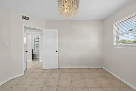 4016 W Montgomery Terrace Tampa FL 33616