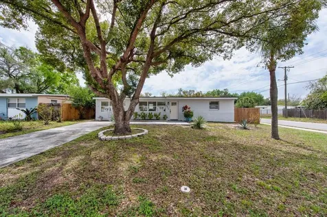 4016 W Montgomery Terrace Tampa FL 33616