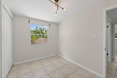 4016 W Montgomery Terrace Tampa FL 33616