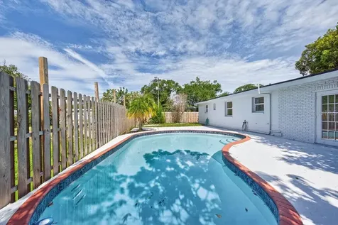 4016 W Montgomery Terrace Tampa FL 33616