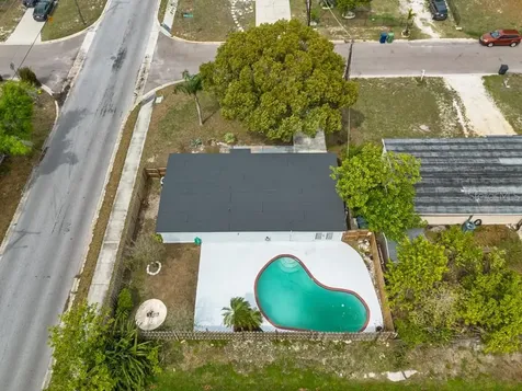 4016 W Montgomery Terrace Tampa FL 33616