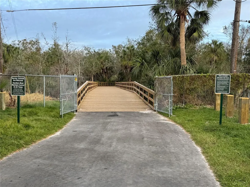 3309 W Napoleon Avenue Tampa FL 33611