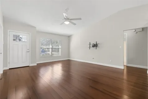3309 W Napoleon Avenue Tampa FL 33611