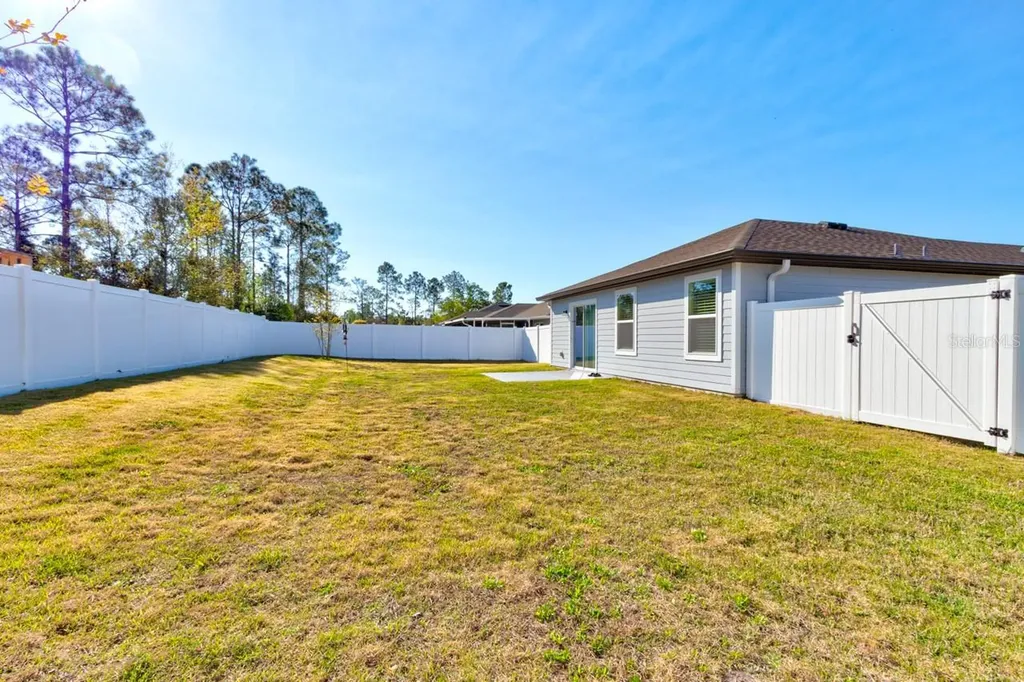 33 Pine Croft Lane Palm Coast FL 32164