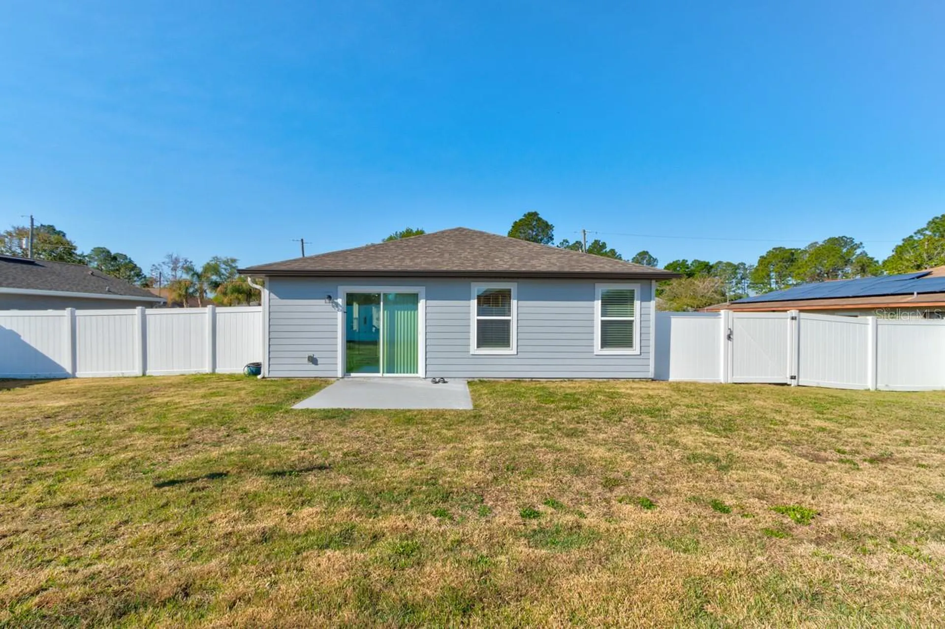 33 Pine Croft Lane Palm Coast FL 32164