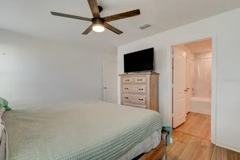 33 Pine Croft Lane Palm Coast FL 32164