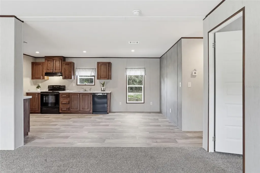 2231 SE 132nd Court Morriston FL 32668