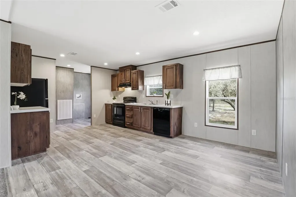 2231 SE 132nd Court Morriston FL 32668