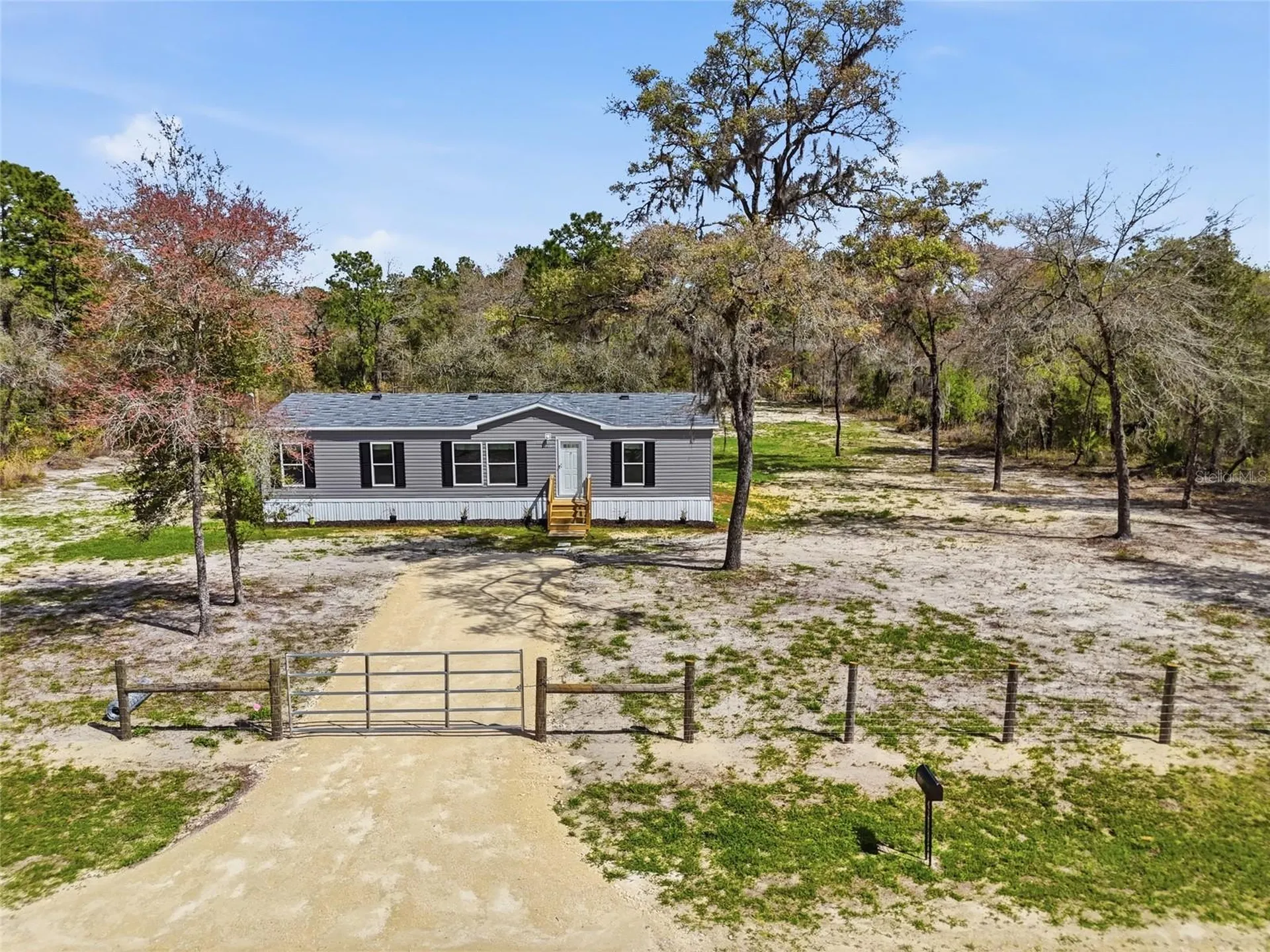 2231 SE 132nd Court Morriston FL 32668