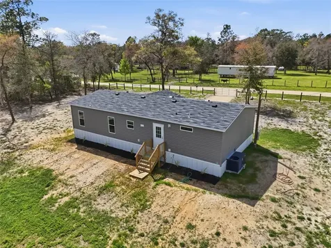 2231 SE 132nd Court Morriston FL 32668