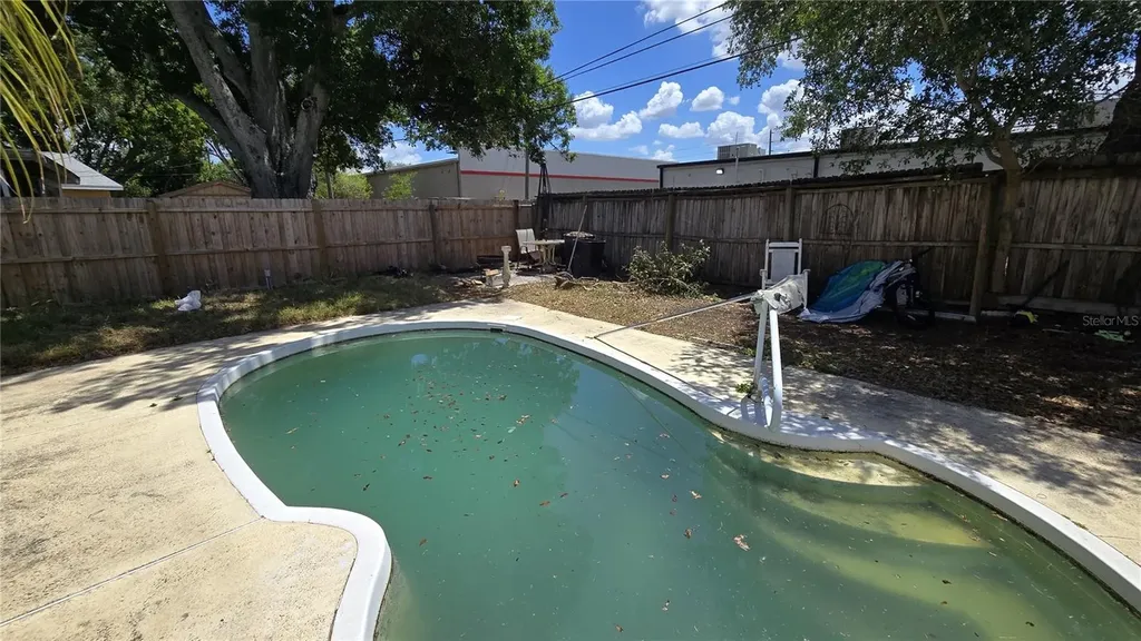 2221 Euclid Circle S Clearwater FL 33764