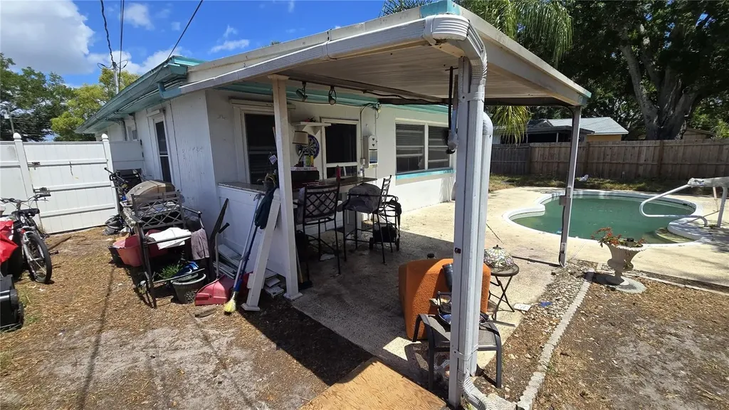 2221 Euclid Circle S Clearwater FL 33764