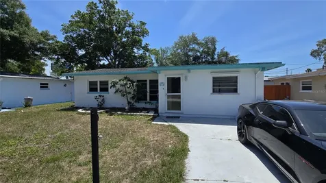 2221 Euclid Circle S Clearwater FL 33764
