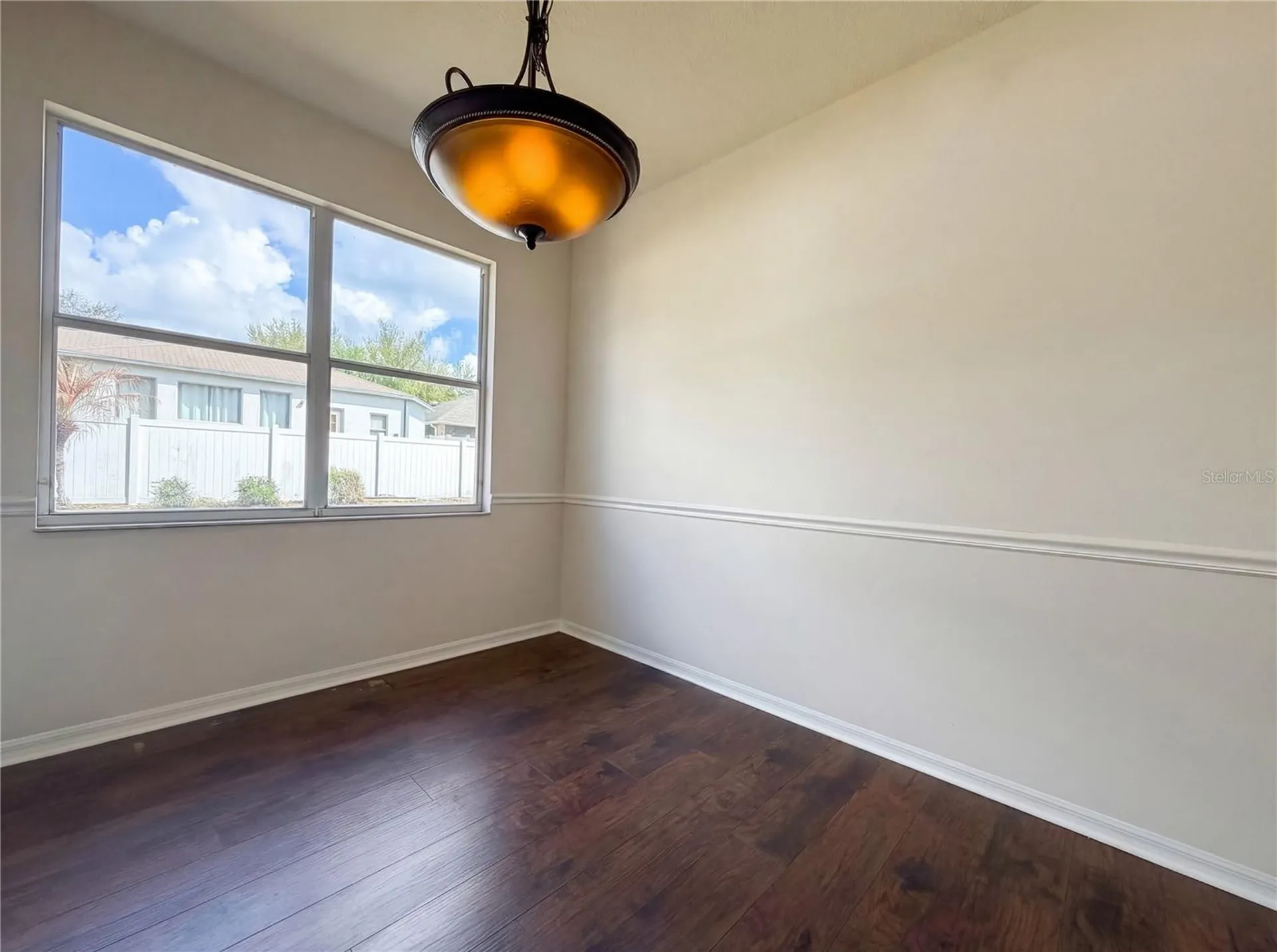 2727 Valencia Grove Drive Valrico FL 33596