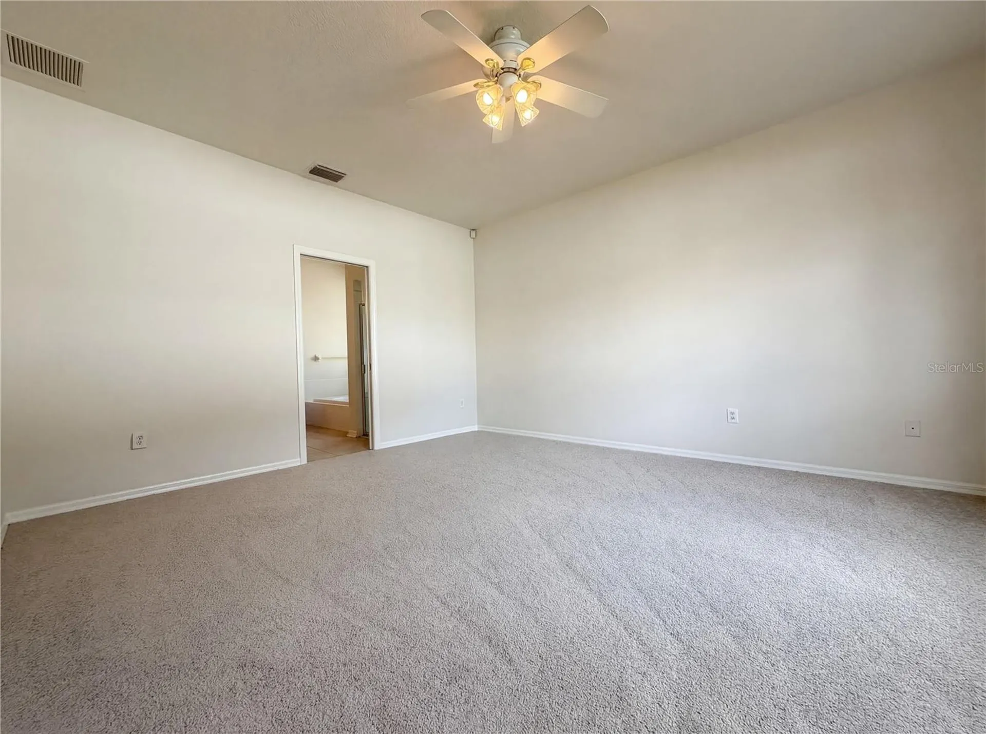 2727 Valencia Grove Drive Valrico FL 33596