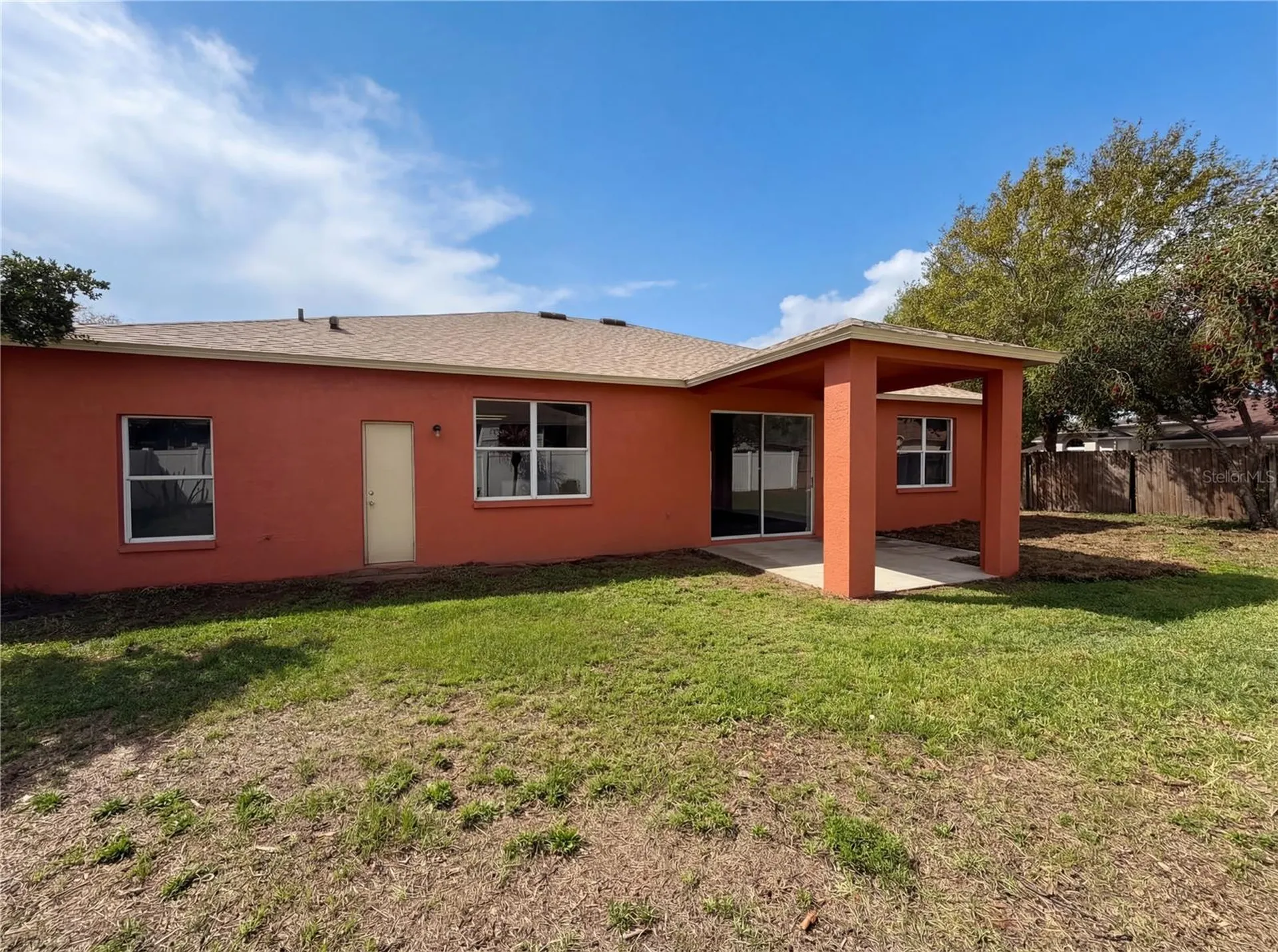 2727 Valencia Grove Drive Valrico FL 33596
