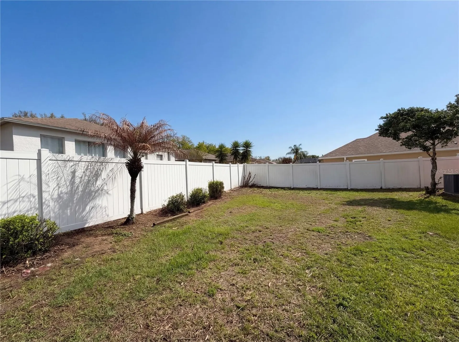 2727 Valencia Grove Drive Valrico FL 33596