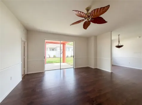 2727 Valencia Grove Drive Valrico FL 33596