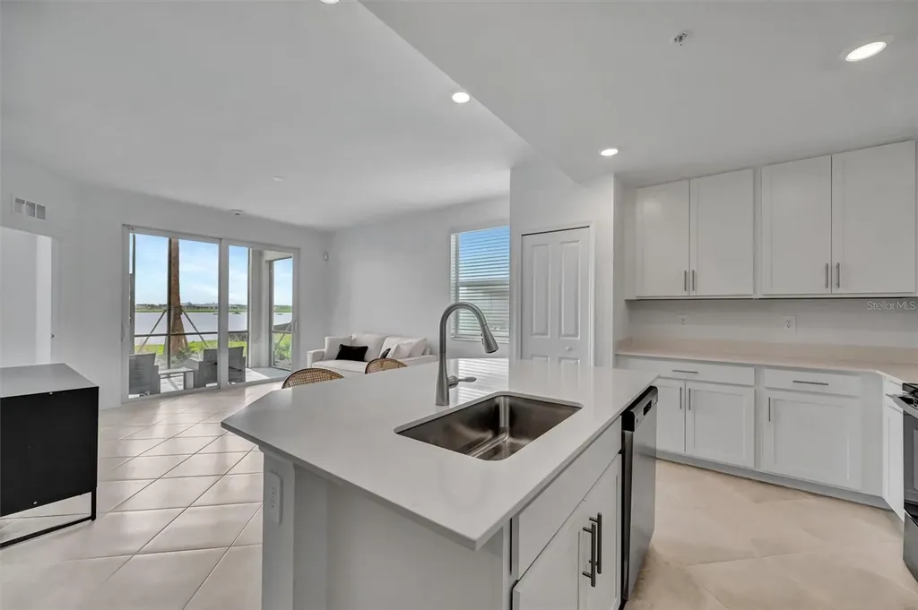 19140 Scallop Loop Bradenton FL 34211