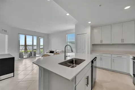 19140 Scallop Loop Bradenton FL 34211