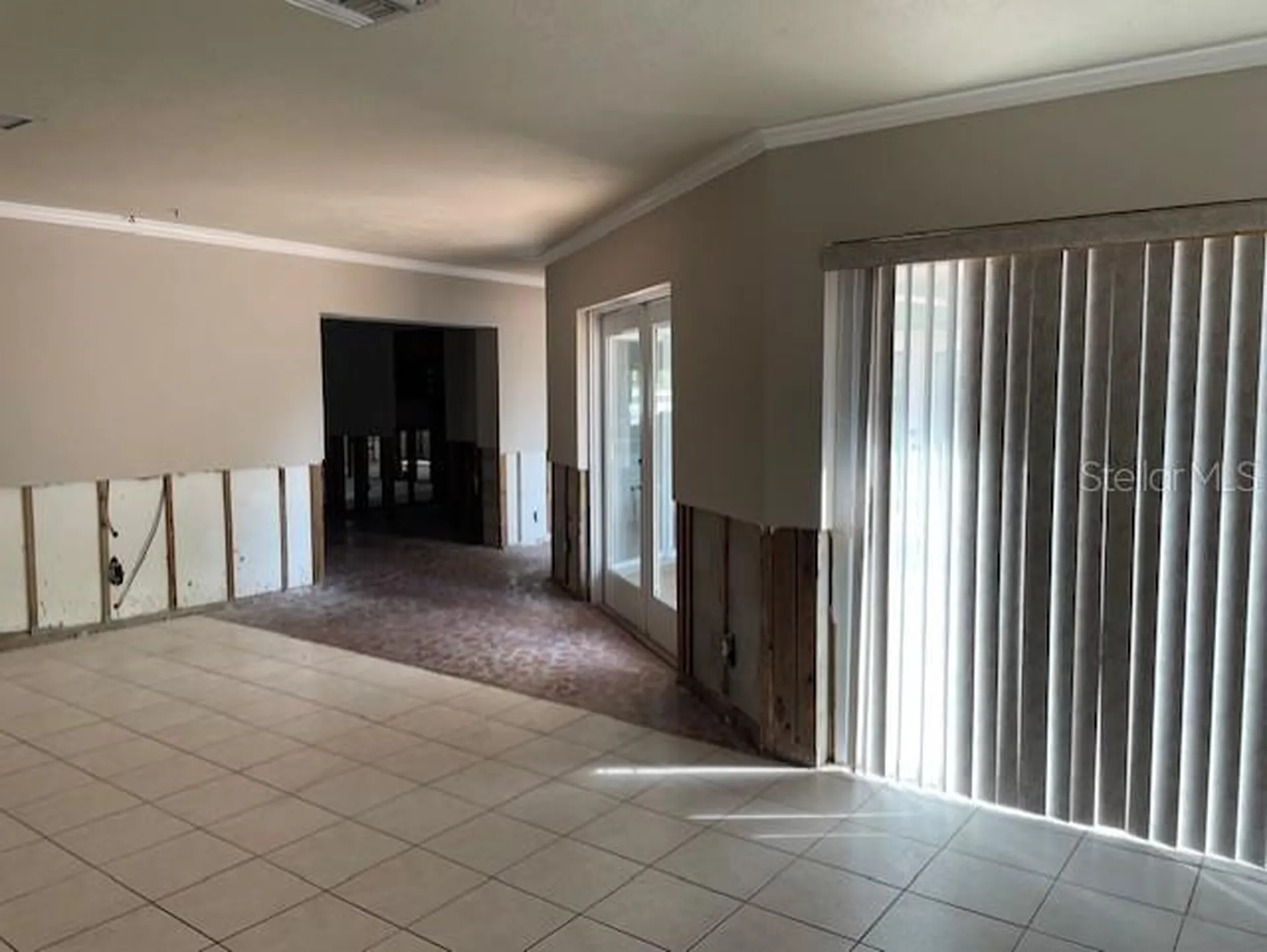 1924 62nd Avenue NE St Petersburg FL 33702