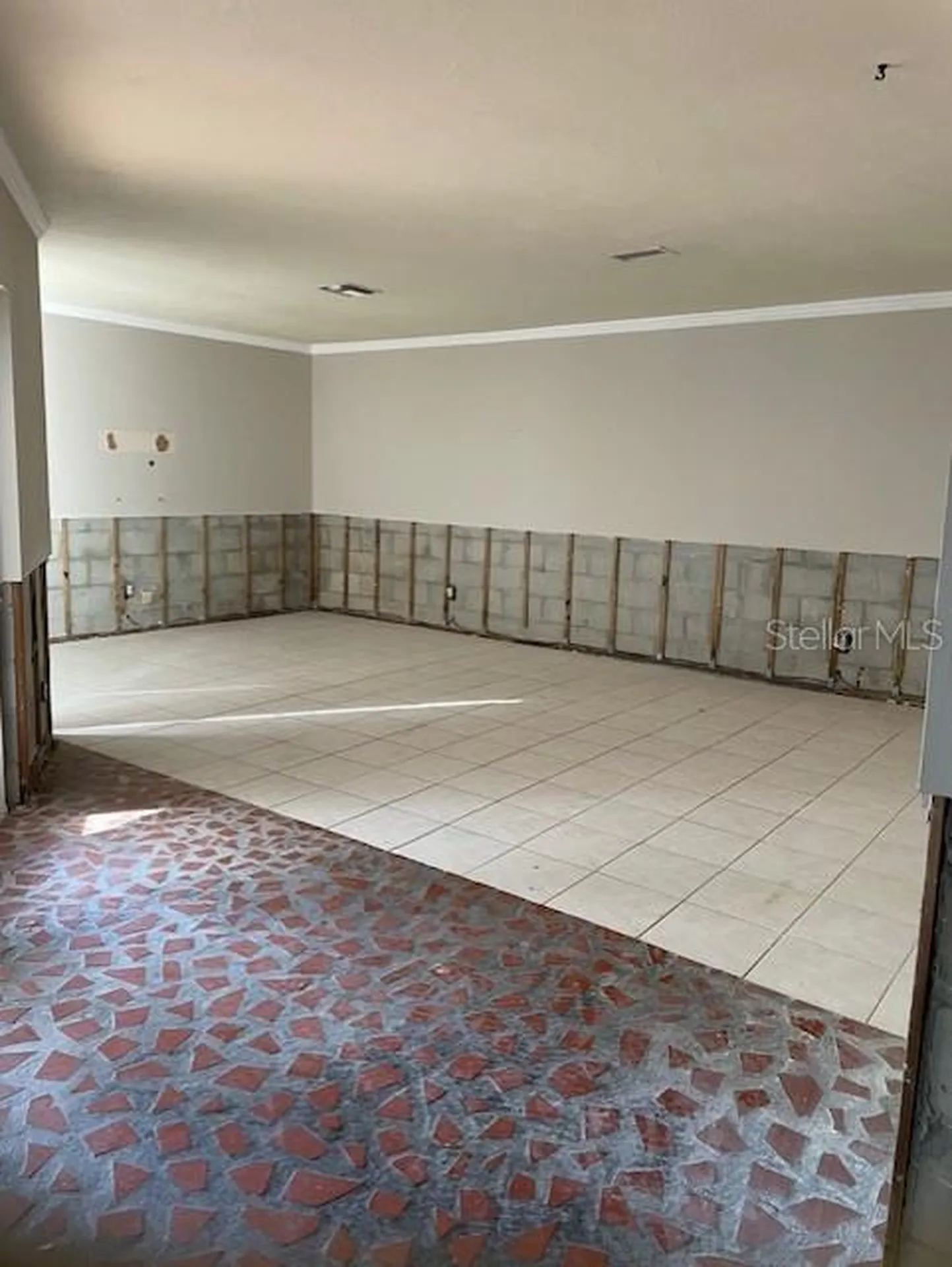 1924 62nd Avenue NE St Petersburg FL 33702
