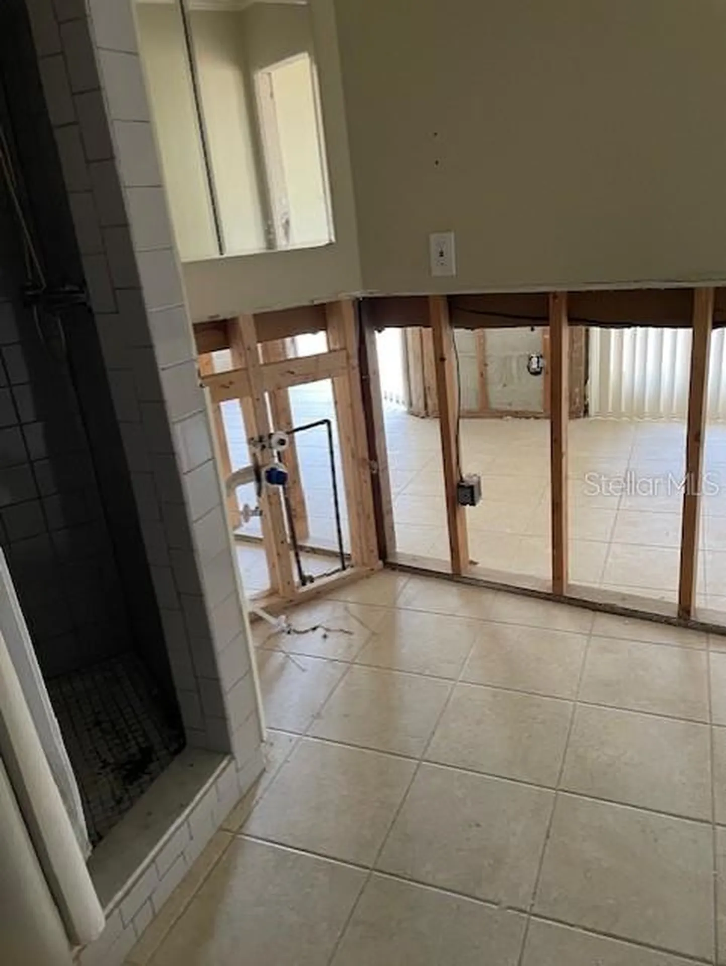 1924 62nd Avenue NE St Petersburg FL 33702