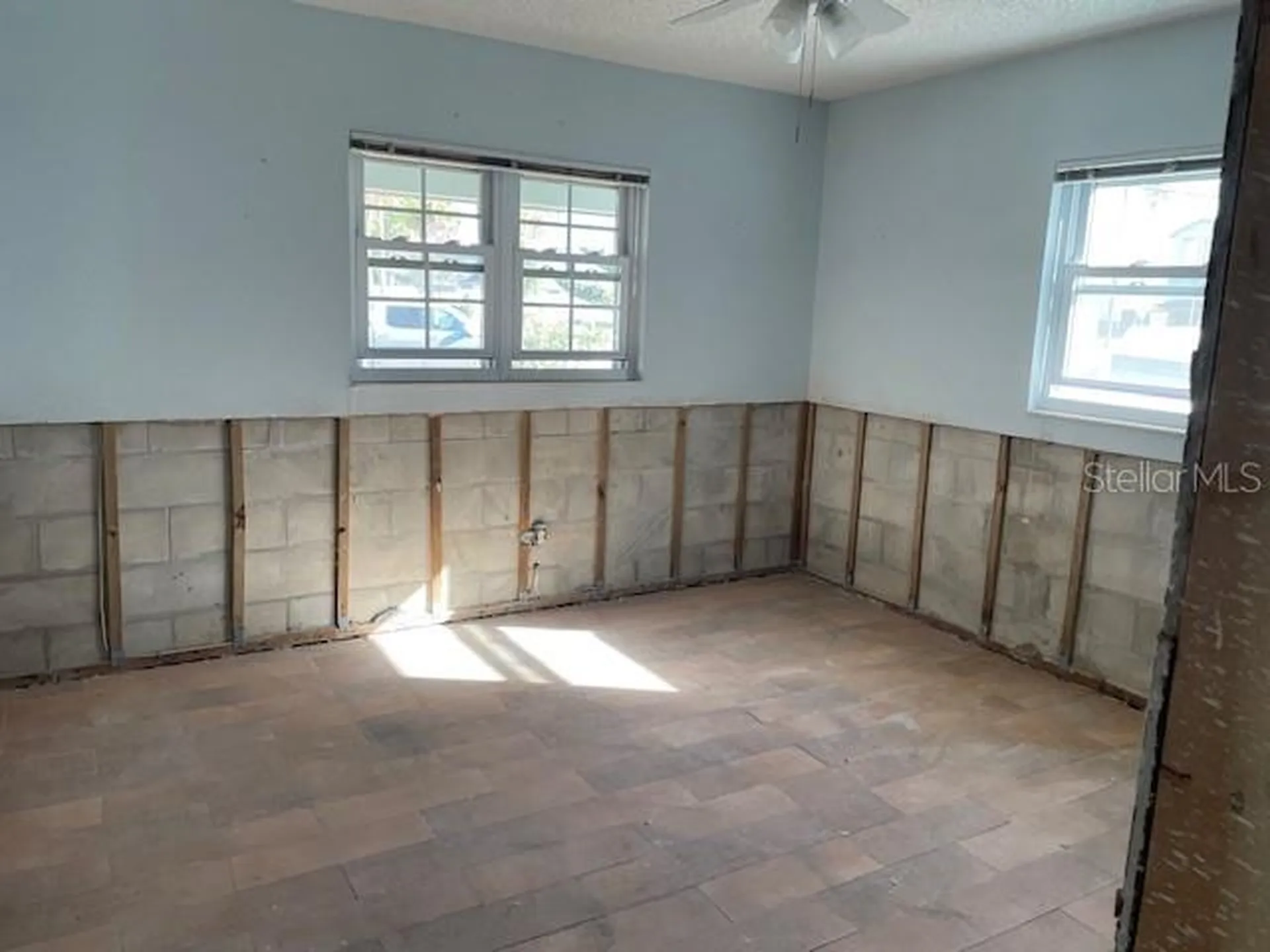 1924 62nd Avenue NE St Petersburg FL 33702