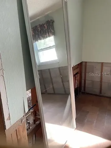 1924 62nd Avenue NE St Petersburg FL 33702