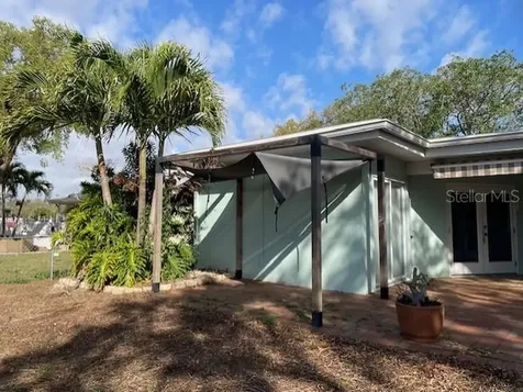 1924 62nd Avenue NE St Petersburg FL 33702