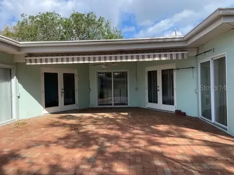 1924 62nd Avenue NE St Petersburg FL 33702