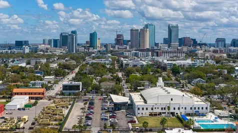 2702 W Cass Street Tampa FL 33609