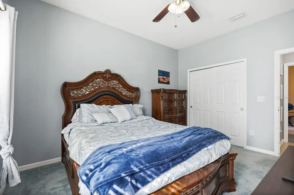 11204 Coventry Grove Circle Lithia FL 33547