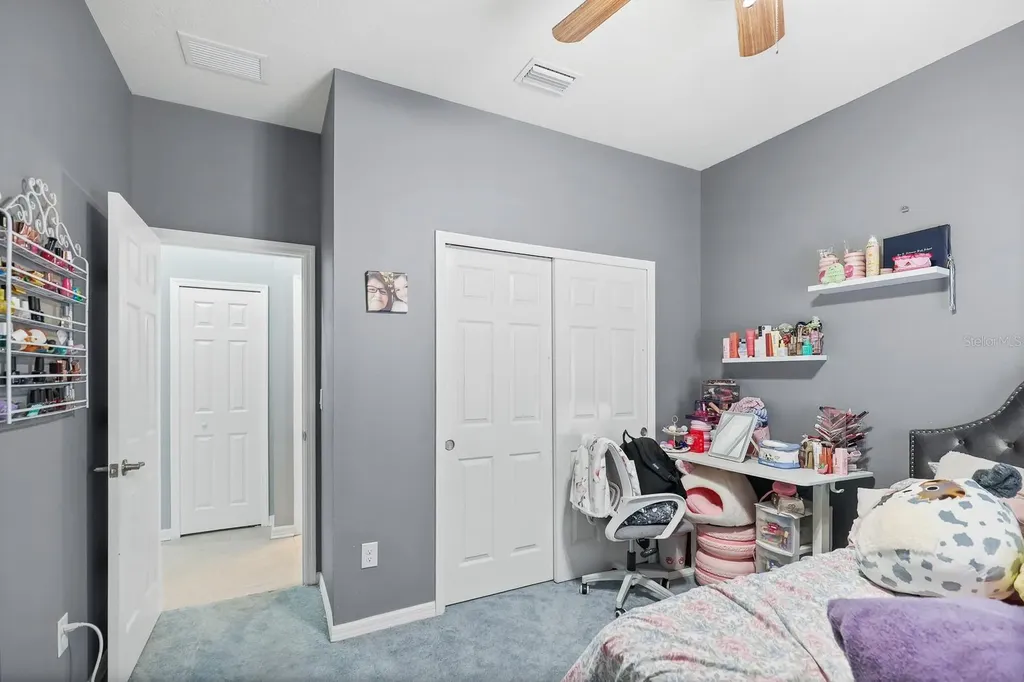 11204 Coventry Grove Circle Lithia FL 33547