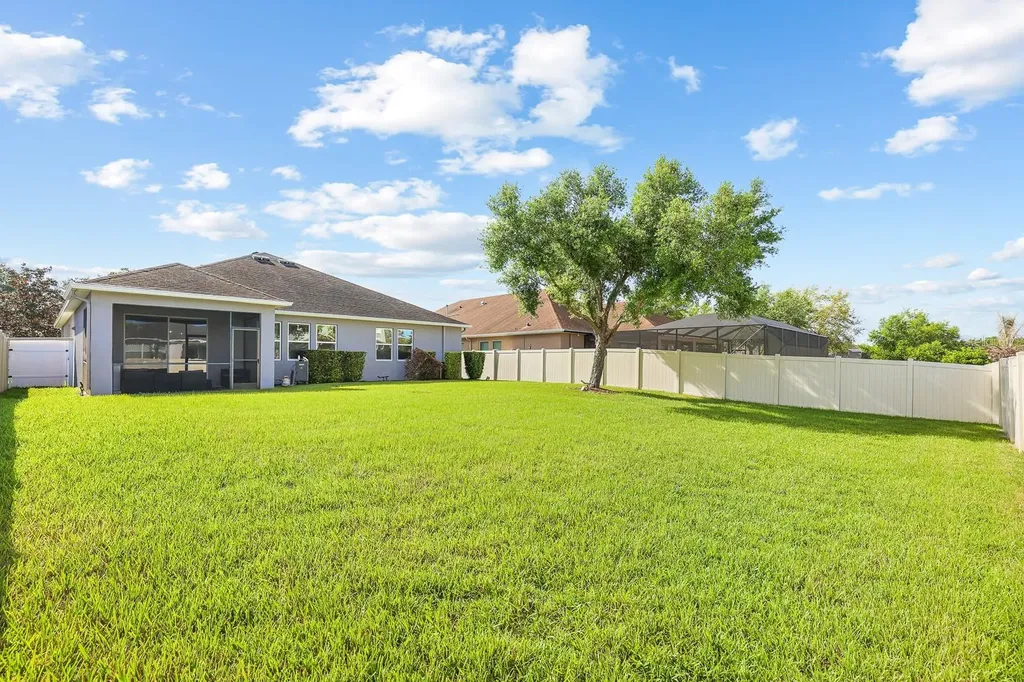 11204 Coventry Grove Circle Lithia FL 33547
