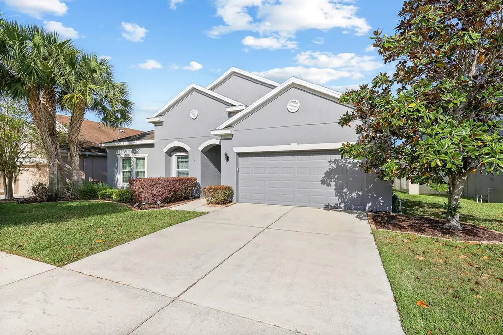 11204 Coventry Grove Circle Lithia FL 33547