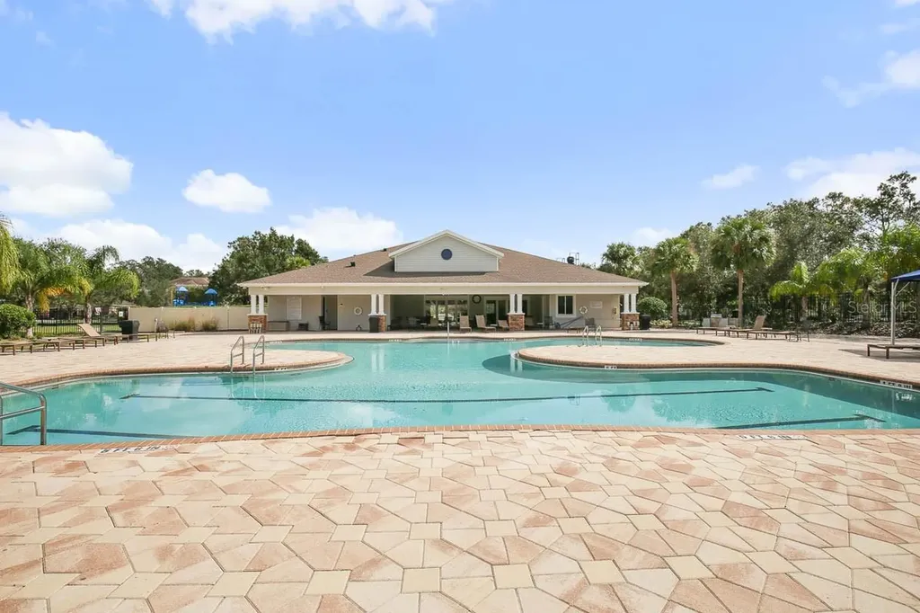 11204 Coventry Grove Circle Lithia FL 33547