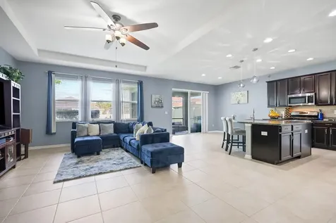 11204 Coventry Grove Circle Lithia FL 33547
