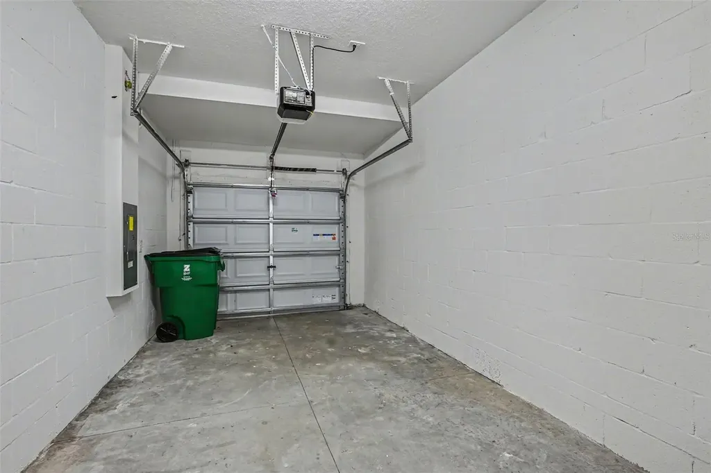 36456 Well Hill Way Zephyrhills FL 33541