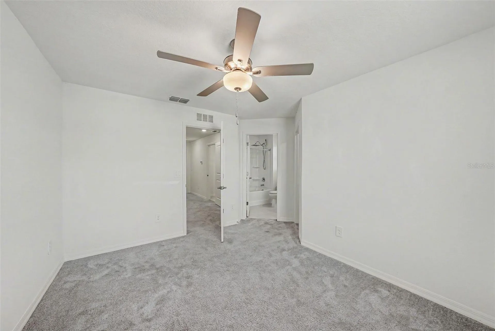 36456 Well Hill Way Zephyrhills FL 33541