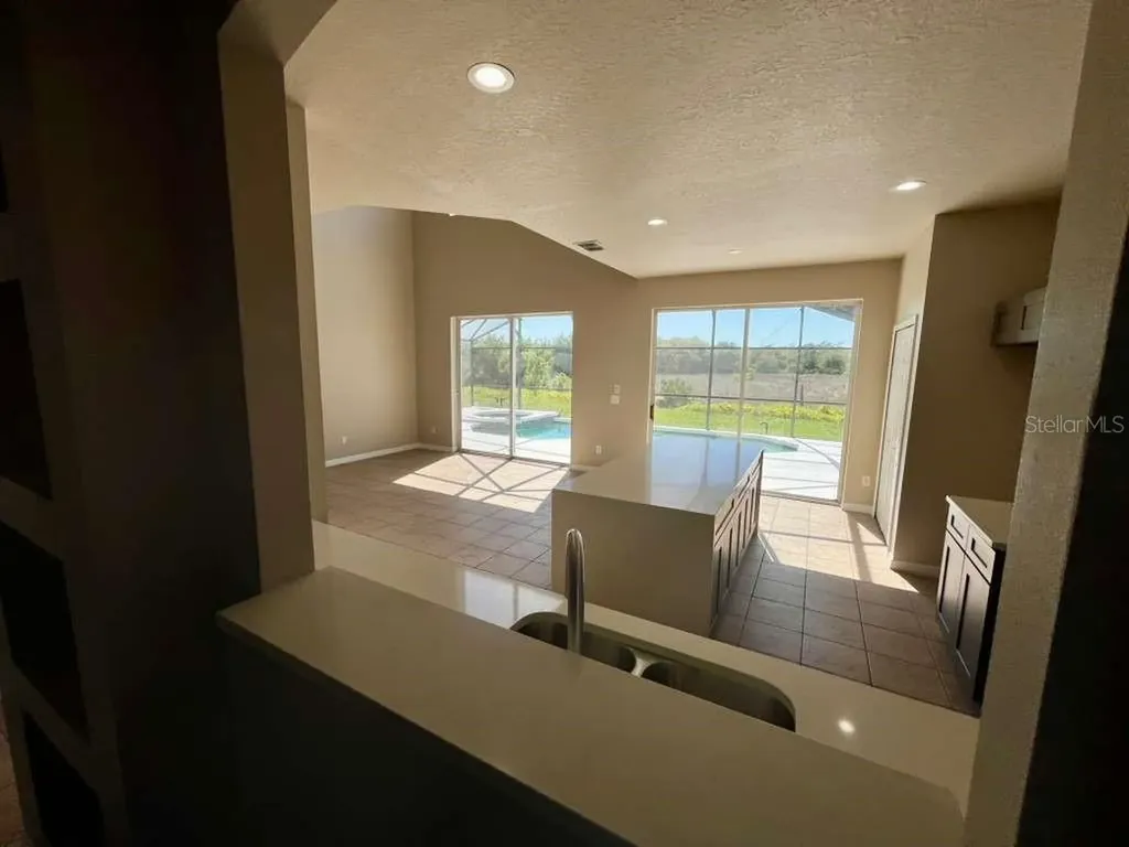 301 Rosso Drive Davenport FL 33837