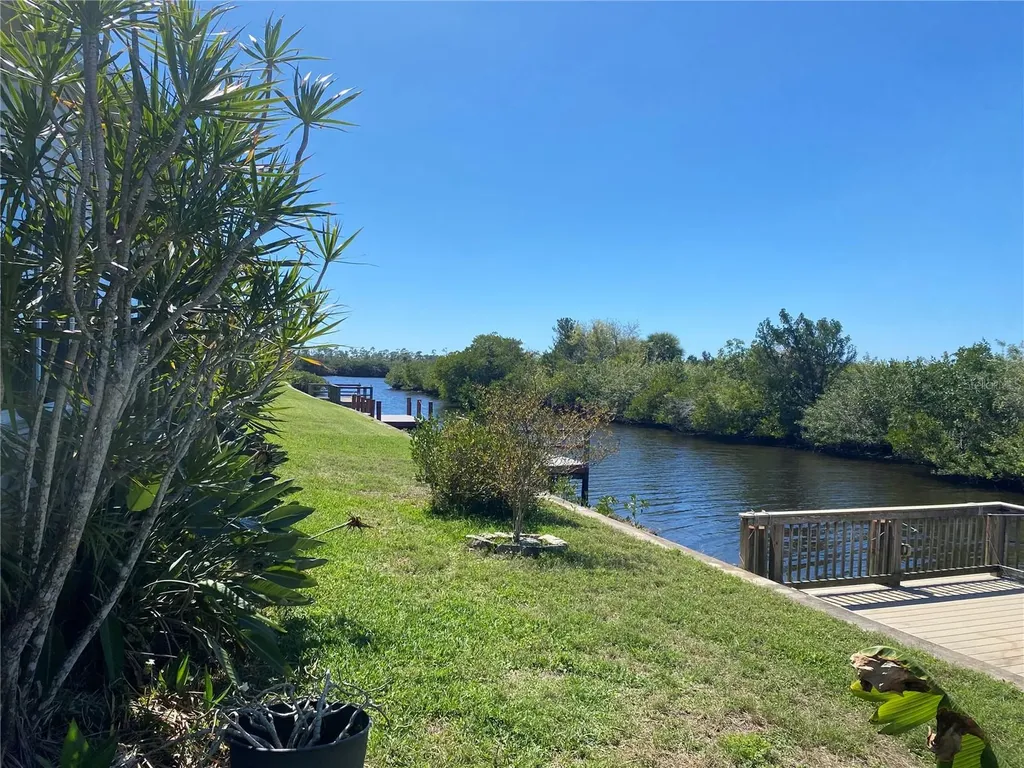 724 Blackburn Boulevard North Port FL 34287