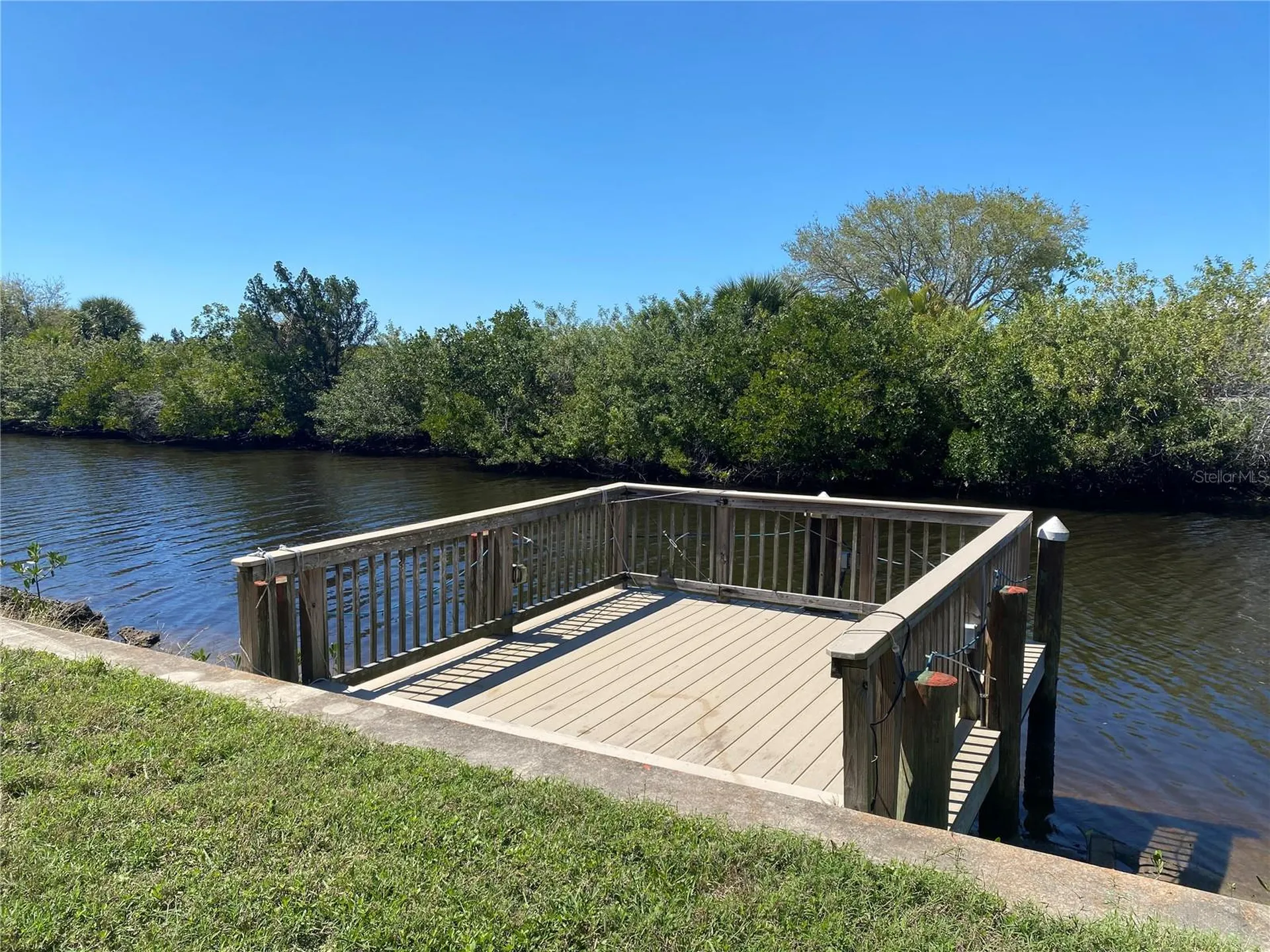 724 Blackburn Boulevard North Port FL 34287