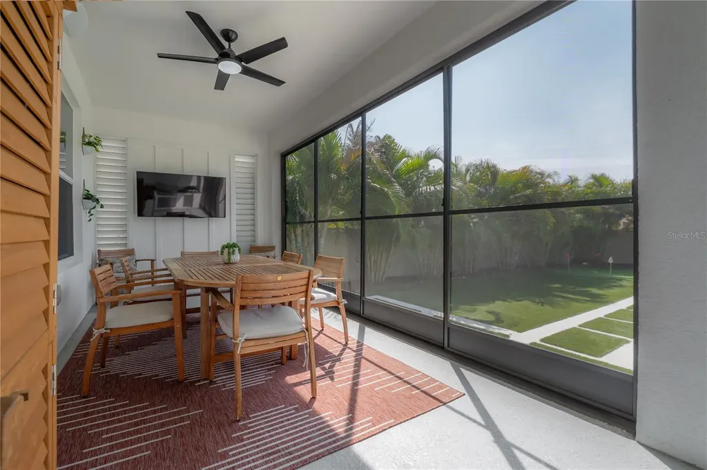 4114 W North A Street Tampa FL 33609