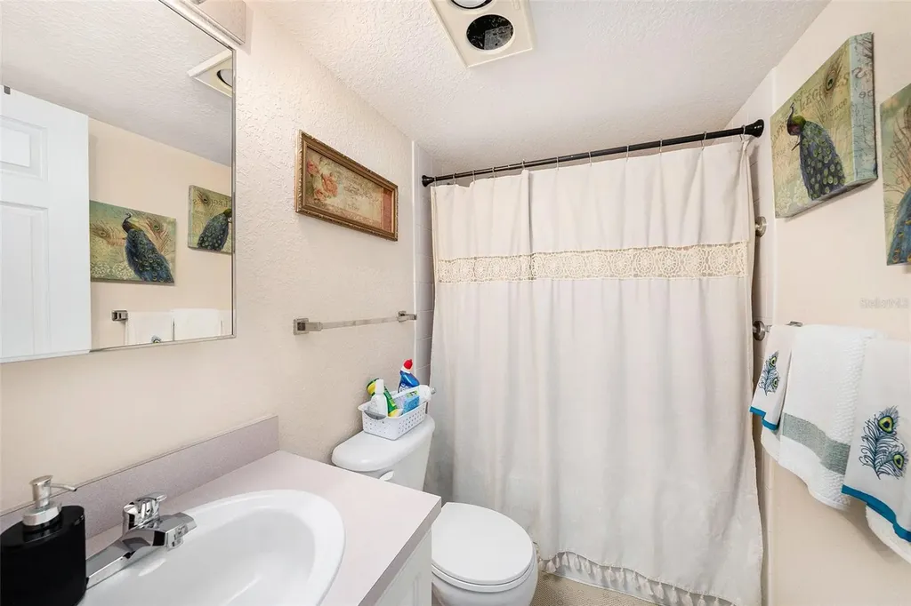 1950 59th Avenue N St Petersburg FL 33714