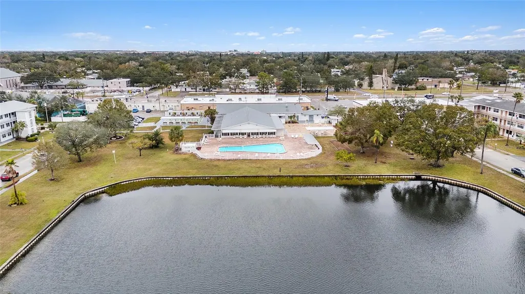 1950 59th Avenue N St Petersburg FL 33714
