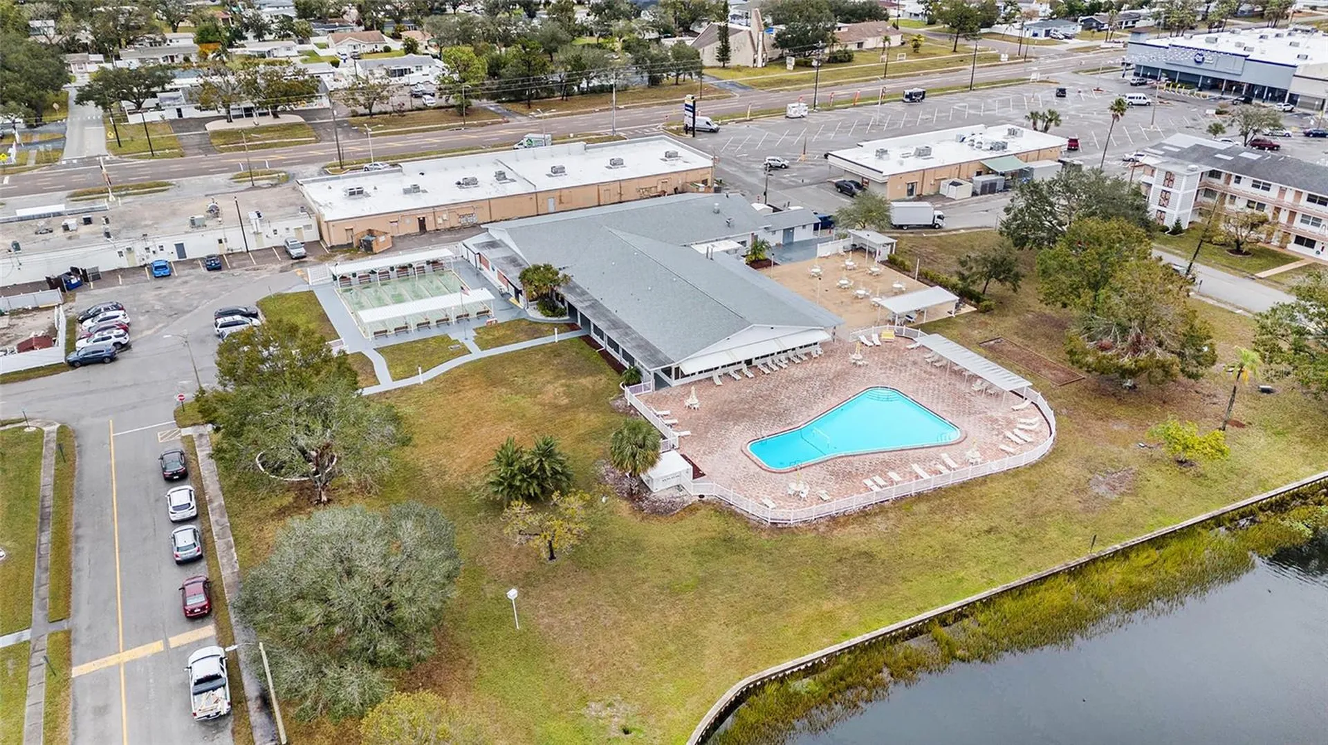 1950 59th Avenue N St Petersburg FL 33714