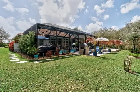 8260 Meredith Place Vero Beach FL 32968